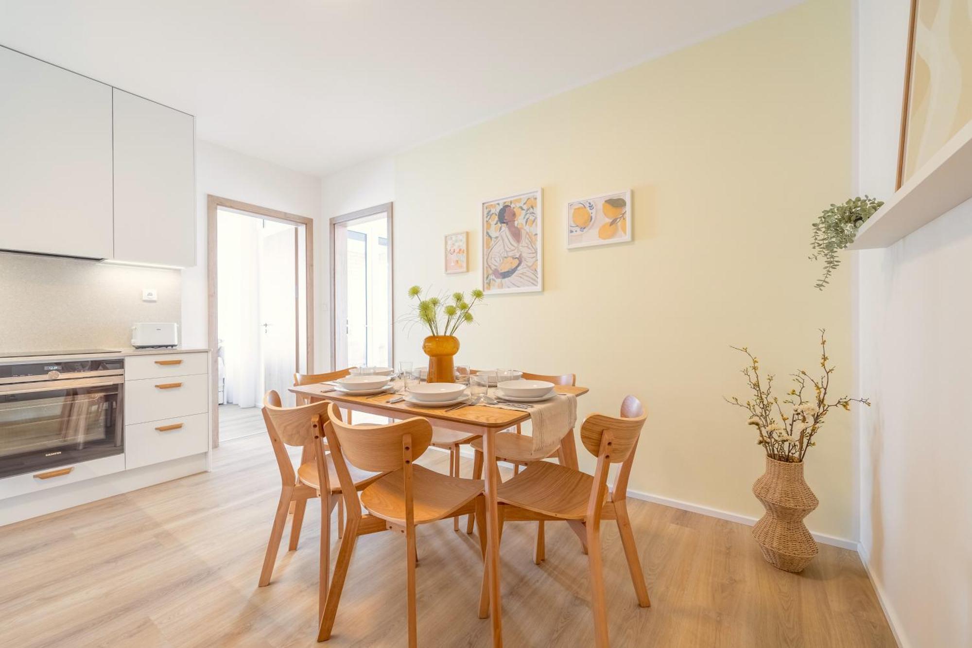 Appartamento Bright 2Br - 4Th Floor, Balcony, Free Parking By Gravity Praga Esterno foto